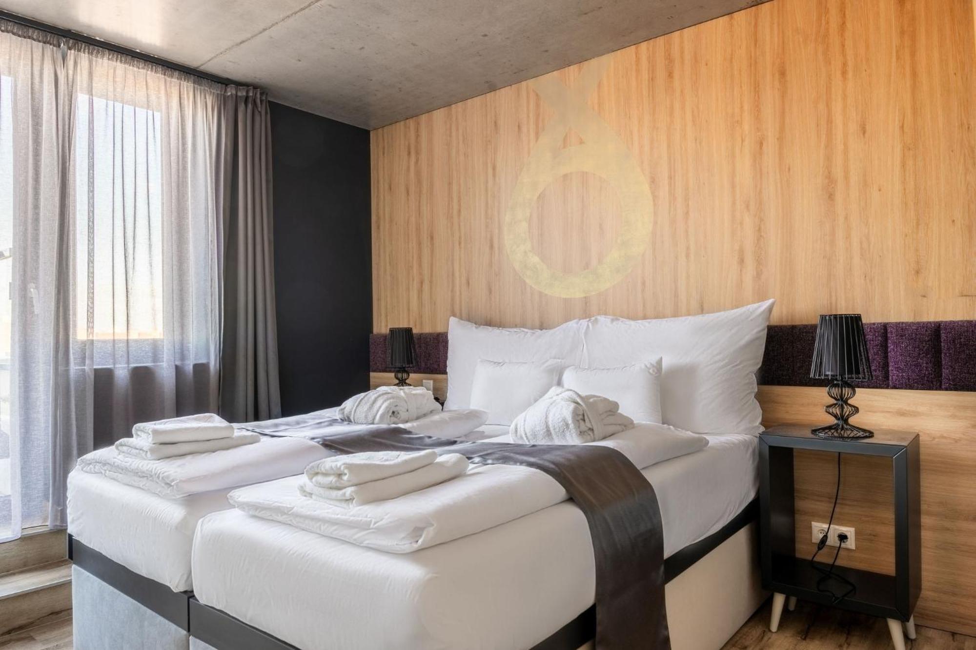 Onyx Luxury Budapest Eksteriør billede