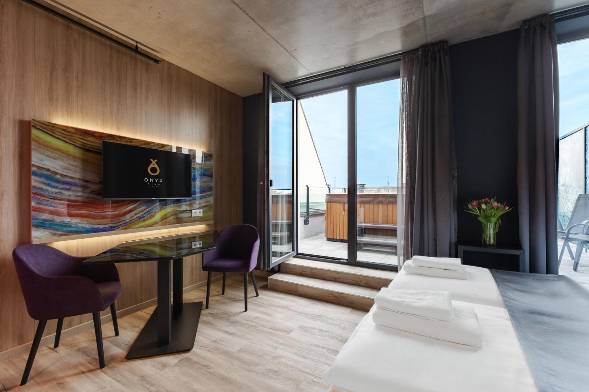 Onyx Luxury Budapest Eksteriør billede