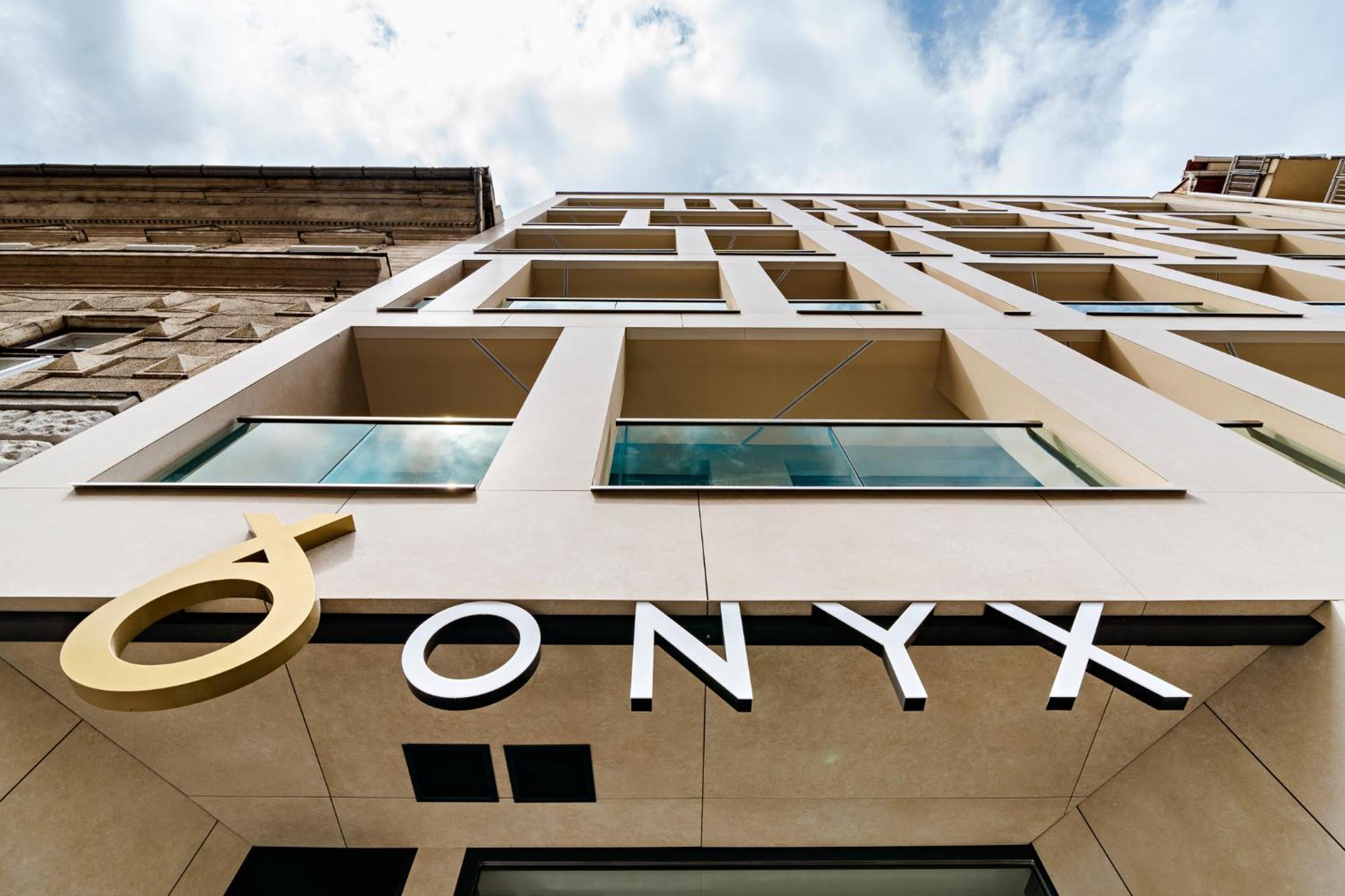 Onyx Luxury Budapest Eksteriør billede
